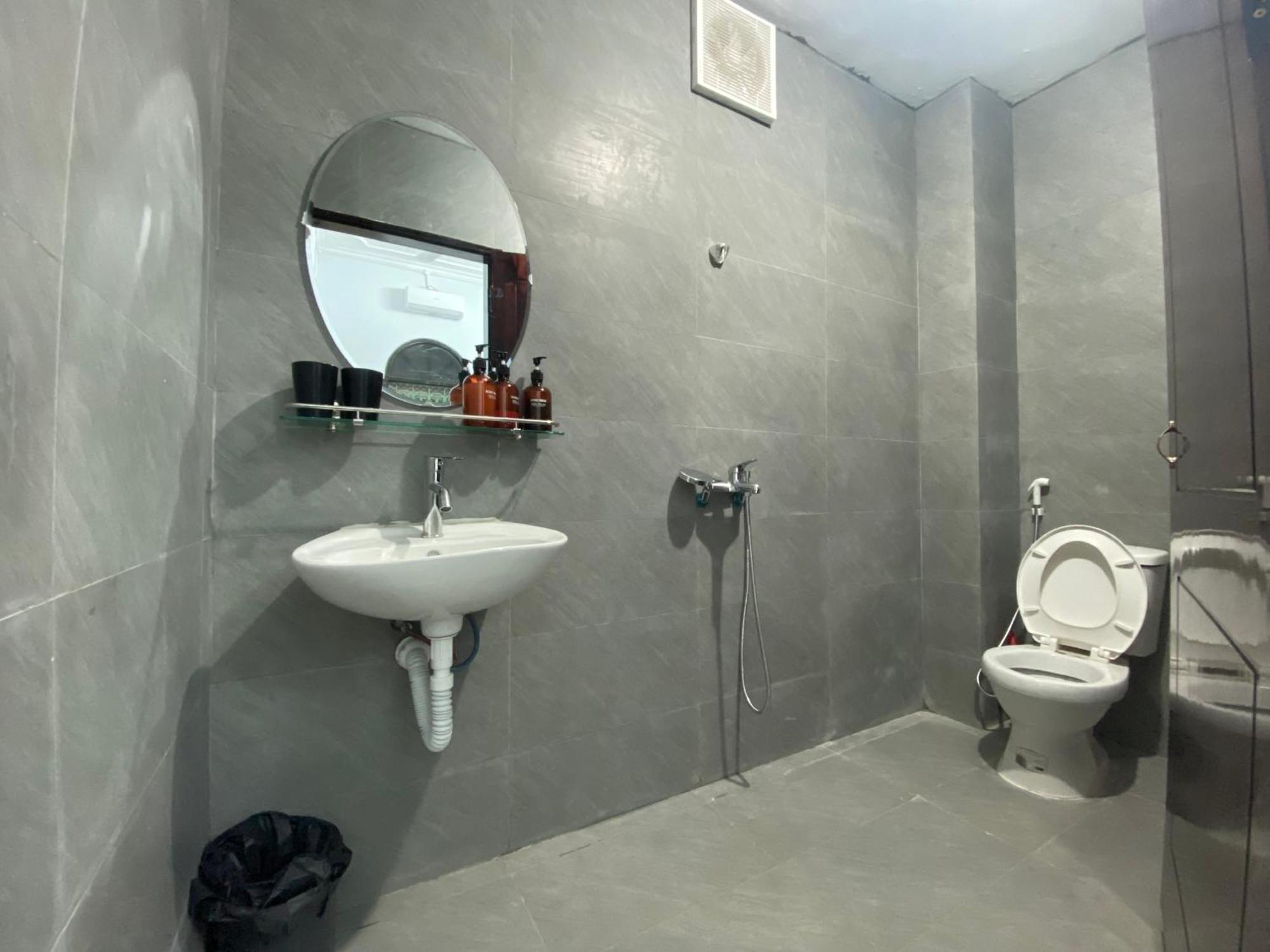 Hanoi Avana Homestay Long Bien Екстер'єр фото